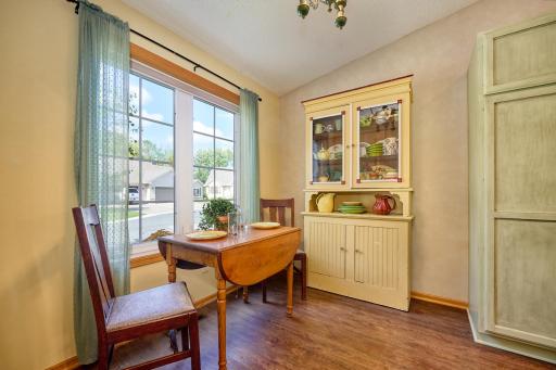 8469 Powers Place, Chanhassen, MN 55317