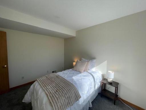 2029 NW 103rd Avenue NW, Coon Rapids, MN 55433