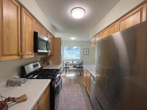 2029 NW 103rd Avenue NW, Coon Rapids, MN 55433