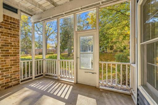 10938 Quebec Avenue S, Bloomington, MN 55438