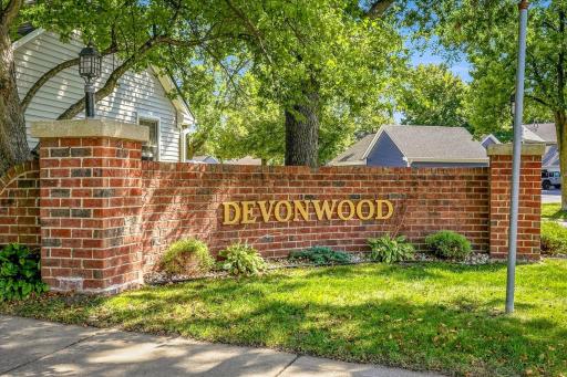 10938 Quebec Avenue S, Bloomington, MN 55438