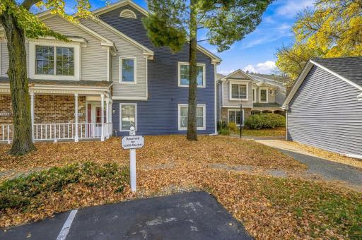 10938 Quebec Avenue S, Bloomington, MN 55438