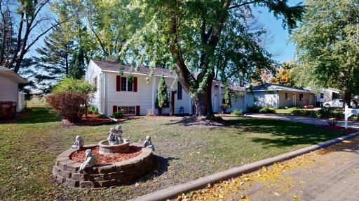 2129 Highland Avenue, Albert Lea, MN 56007