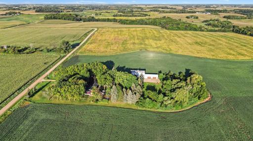20258 380th Street, Le Center, MN 56057