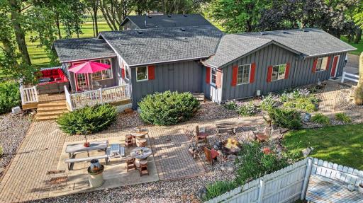 20258 380th Street, Le Center, MN 56057