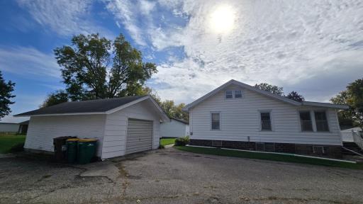 109 Hague Avenue N, Hollandale, MN 56045
