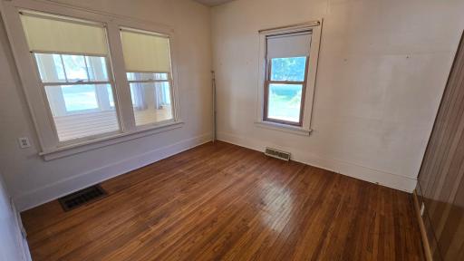 109 Hague Avenue N, Hollandale, MN 56045