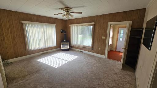 109 Hague Avenue N, Hollandale, MN 56045