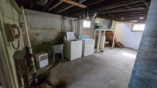 109 Hague Avenue N, Hollandale, MN 56045