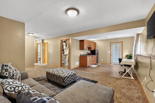3838 Strathmore Lane SE, Rochester, MN 55904
