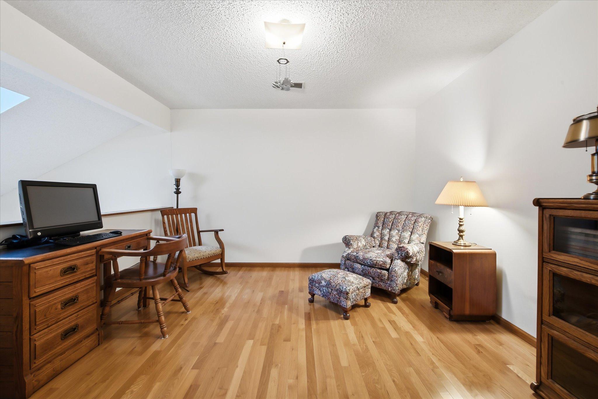 22-223 Primrose Ct [3478700]- 022.jpg