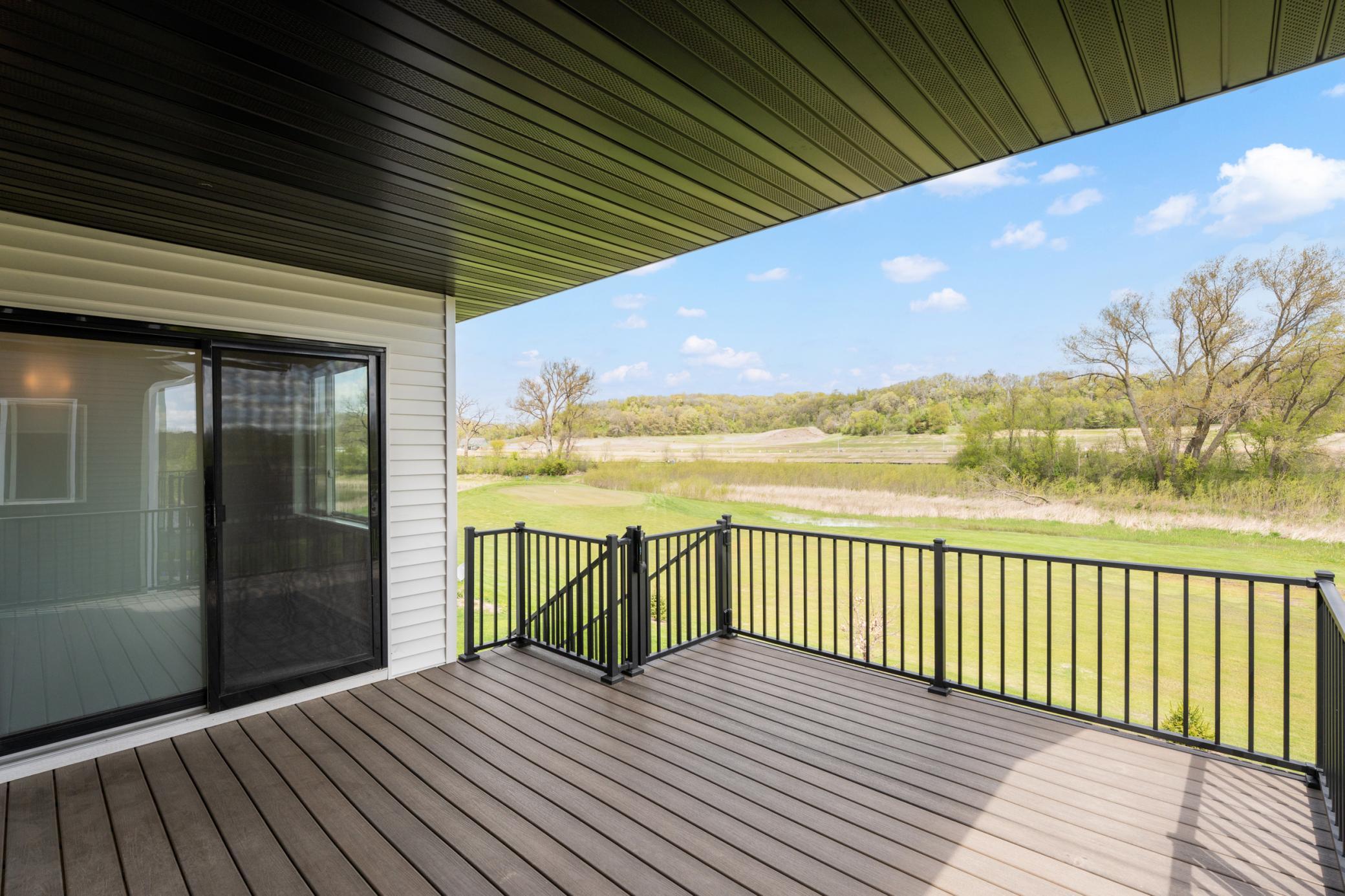 Composite deck
