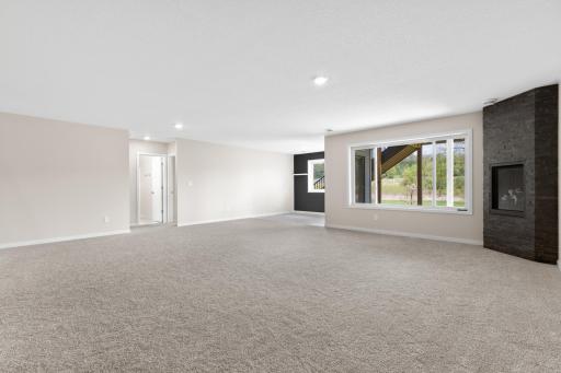 1639 Hadley Creek Drive NE, Rochester, MN 55906