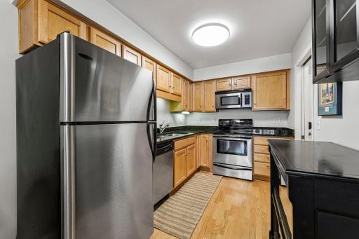 2727 W 43rd Street, 103, Minneapolis, MN 55410