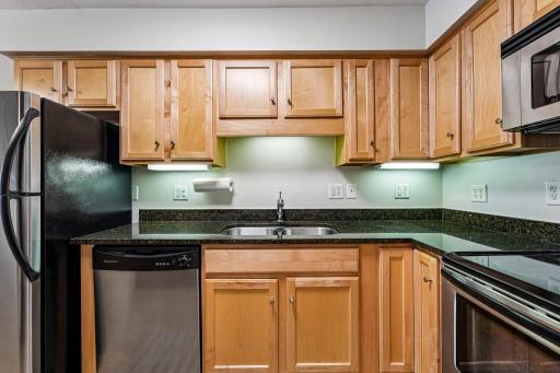 2727 W 43rd Street, 103, Minneapolis, MN 55410