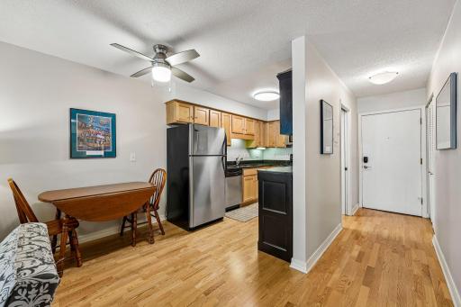 2727 W 43rd Street, 103, Minneapolis, MN 55410