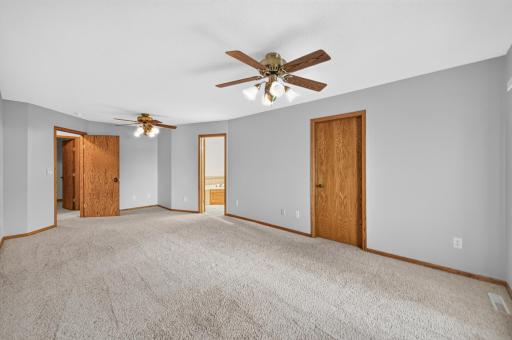 1055 N Shore Drive, Forest Lake, MN 55025