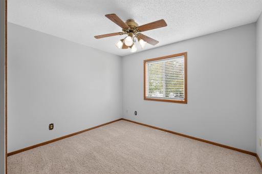 1055 N Shore Drive, Forest Lake, MN 55025
