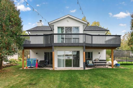 1055 N Shore Drive, Forest Lake, MN 55025