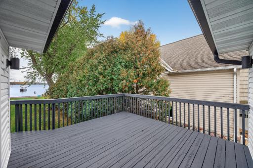 1055 N Shore Drive, Forest Lake, MN 55025
