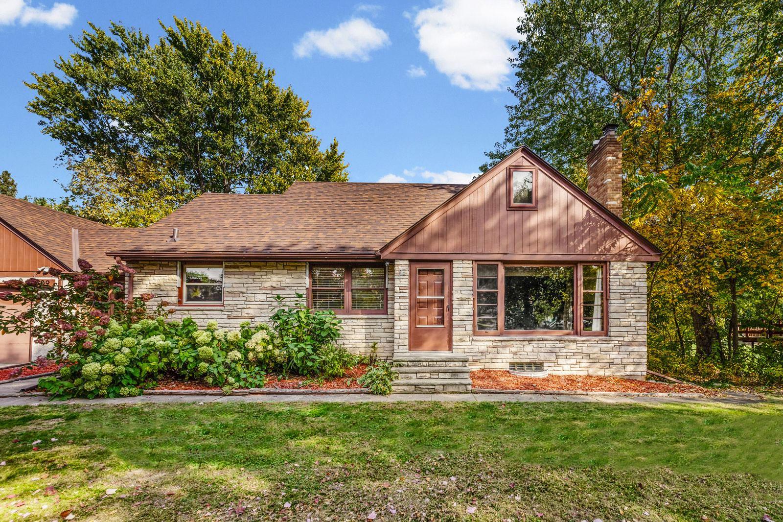 Property photo for 609 Silver Lake Road NW, New Brighton, MN 55112