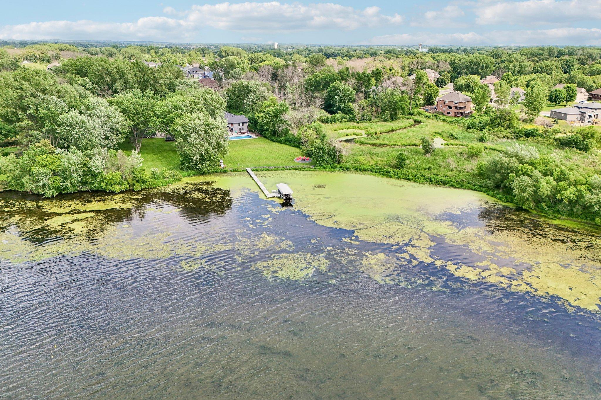 20-web-or-mls-Old Mill Rd-S0207-022.jpg