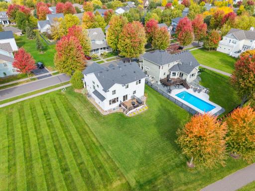 6694 Lakeview Circle NE, Albertville, MN 55301