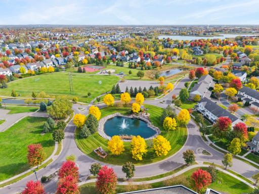 6694 Lakeview Circle NE, Albertville, MN 55301