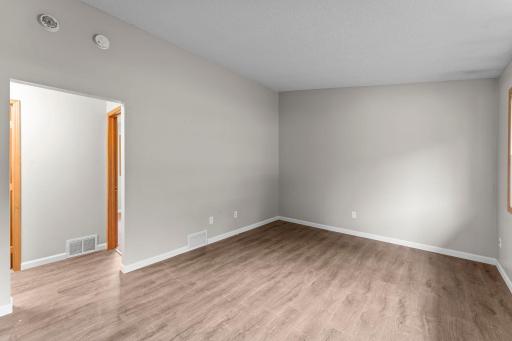 14840 Dallara Avenue W, Rosemount, MN 55068
