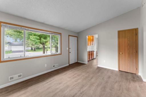 14840 Dallara Avenue W, Rosemount, MN 55068