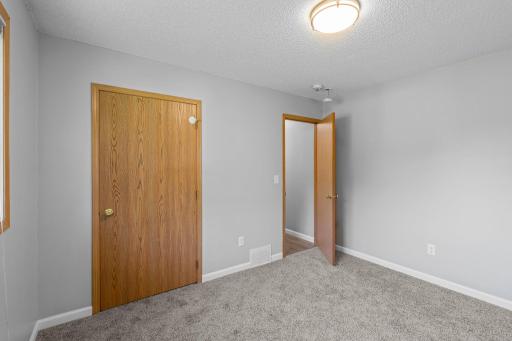 14840 Dallara Avenue W, Rosemount, MN 55068