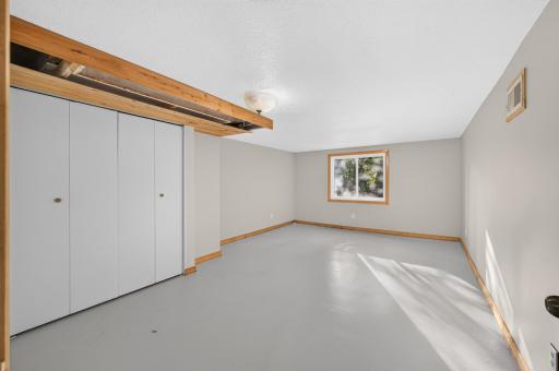 2695 Maryland Avenue E, Maplewood, MN 55119