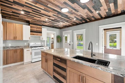 501 White Street SW, Watertown, MN 55388