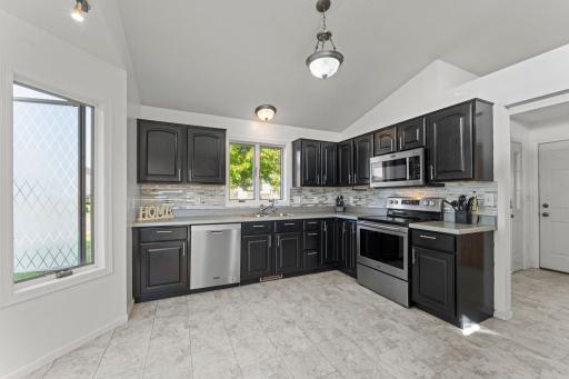 113 Quinion Drive, Mankato, MN 56001