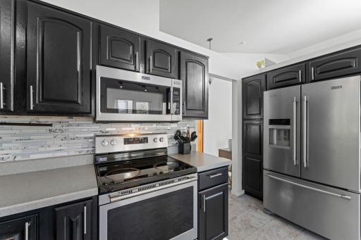 113 Quinion Drive, Mankato, MN 56001