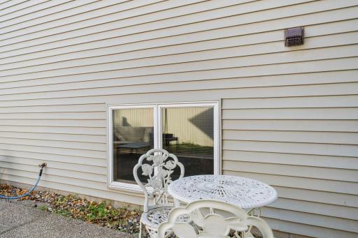 113 Quinion Drive, Mankato, MN 56001