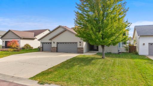 113 Quinion Drive, Mankato, MN 56001