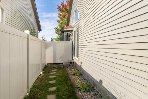 113 Quinion Drive, Mankato, MN 56001