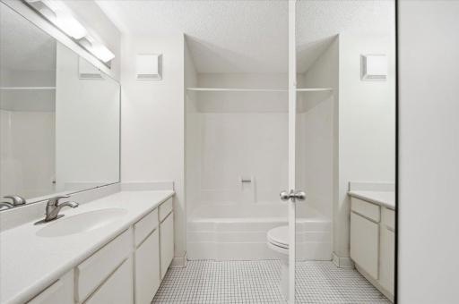 210 W Grant Street, 218, Minneapolis, MN 55403
