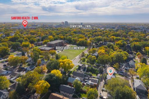 1115 11th Avenue N, Fargo, ND 58102