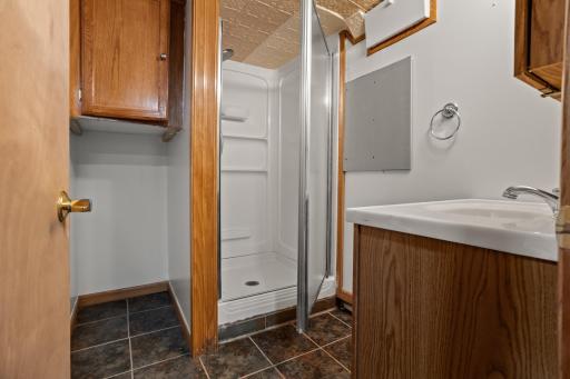 1115 11th Avenue N, Fargo, ND 58102