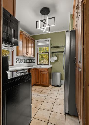 1115 11th Avenue N, Fargo, ND 58102