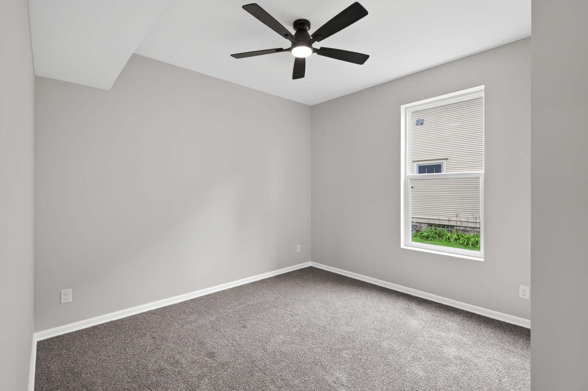 11_274_Lafond_Ave11_mls.jpg