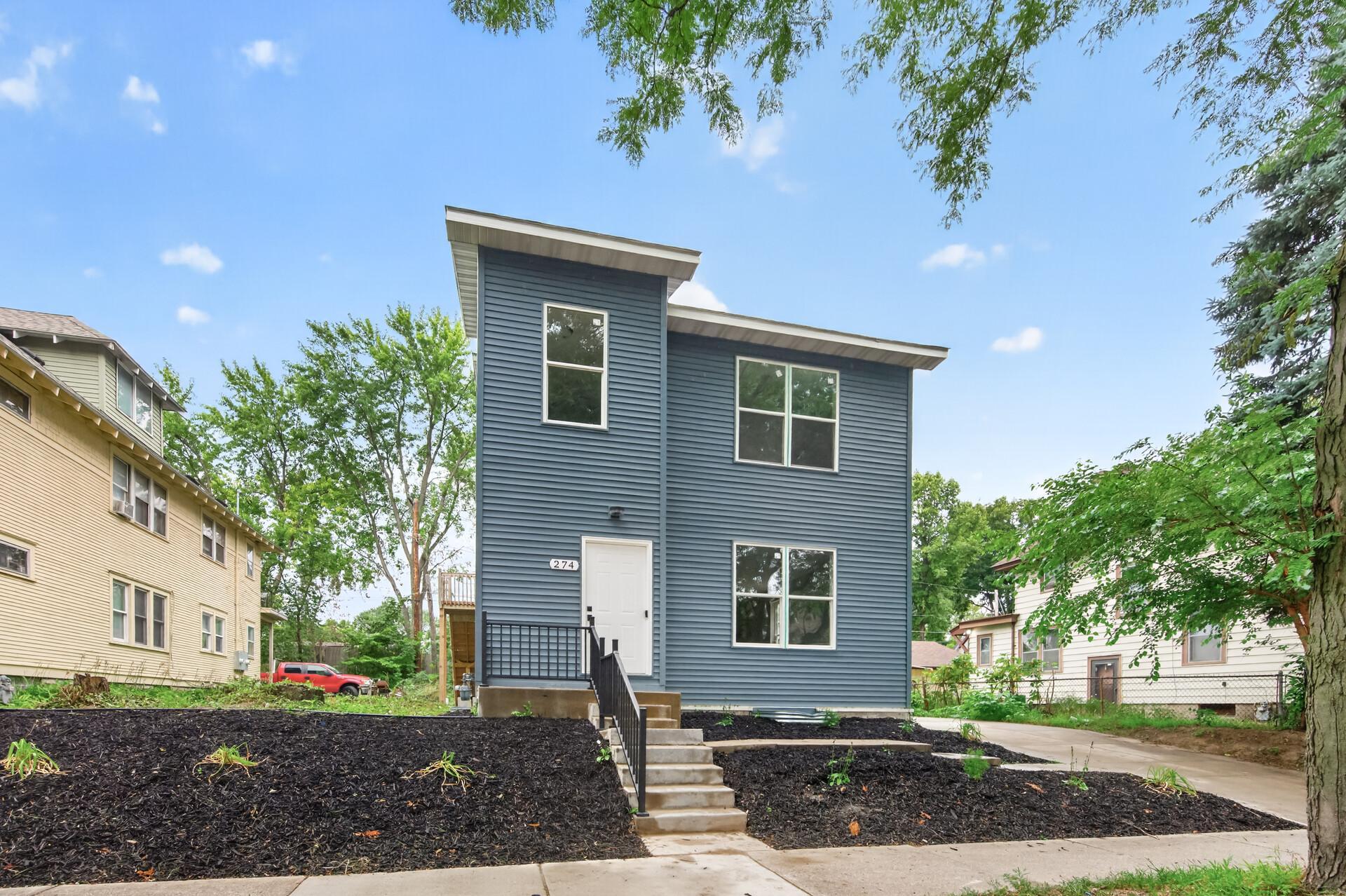 03_274_Lafond_Ave3_mls.jpg