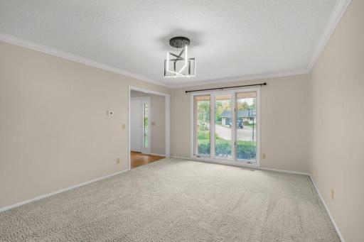 7420 Hyde Park Circle, Edina, MN 55439
