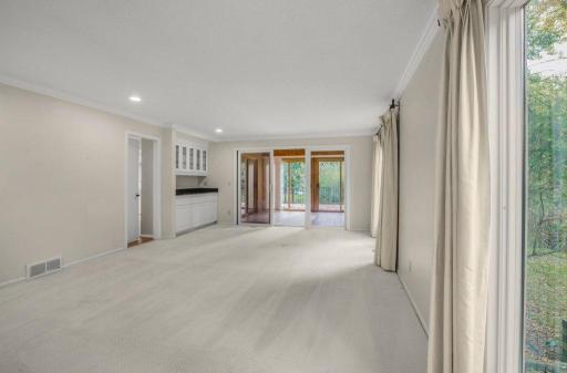 7420 Hyde Park Circle, Edina, MN 55439