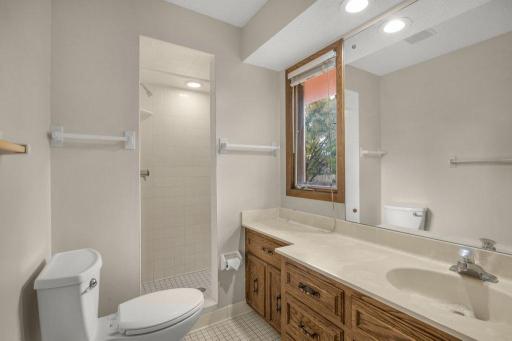 7420 Hyde Park Circle, Edina, MN 55439