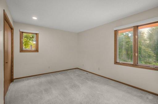 7420 Hyde Park Circle, Edina, MN 55439