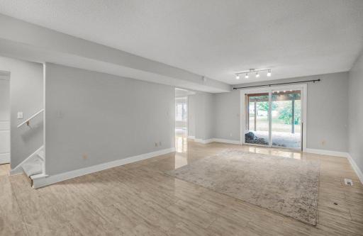 7420 Hyde Park Circle, Edina, MN 55439