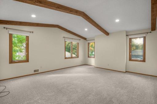 7420 Hyde Park Circle, Edina, MN 55439